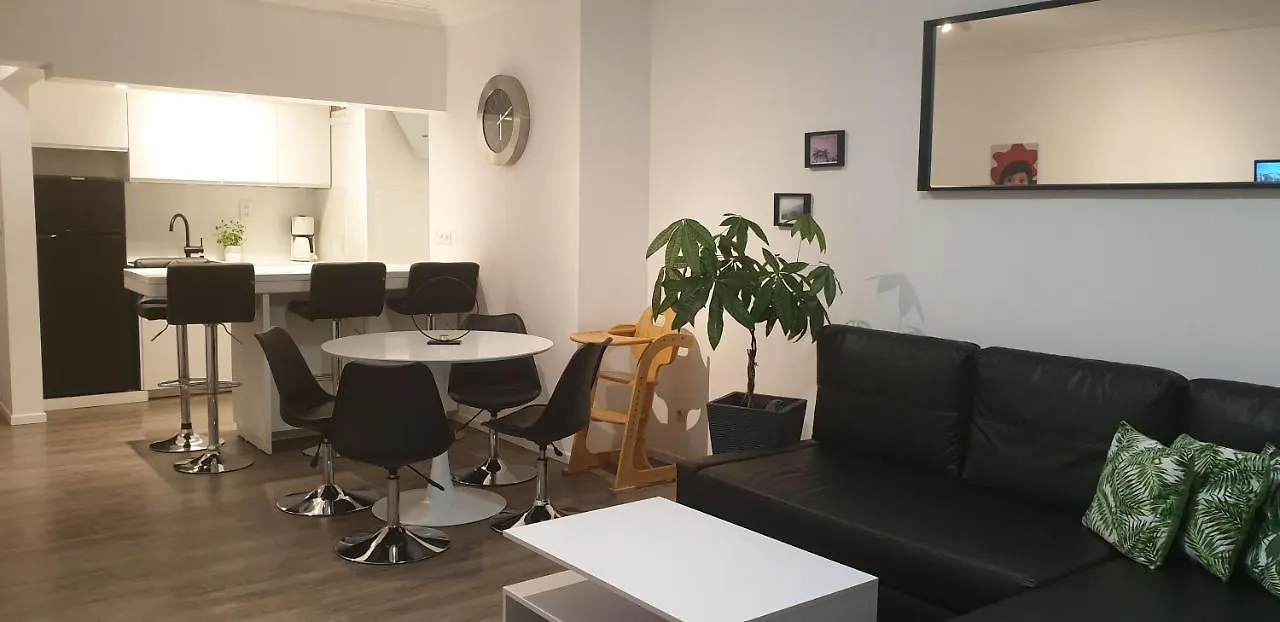 James Sun Beach Apartment Ostende